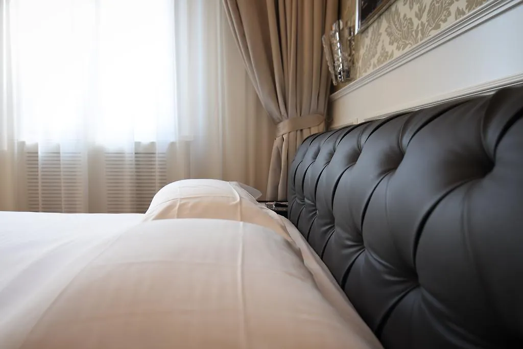 Suite Milano Duomo