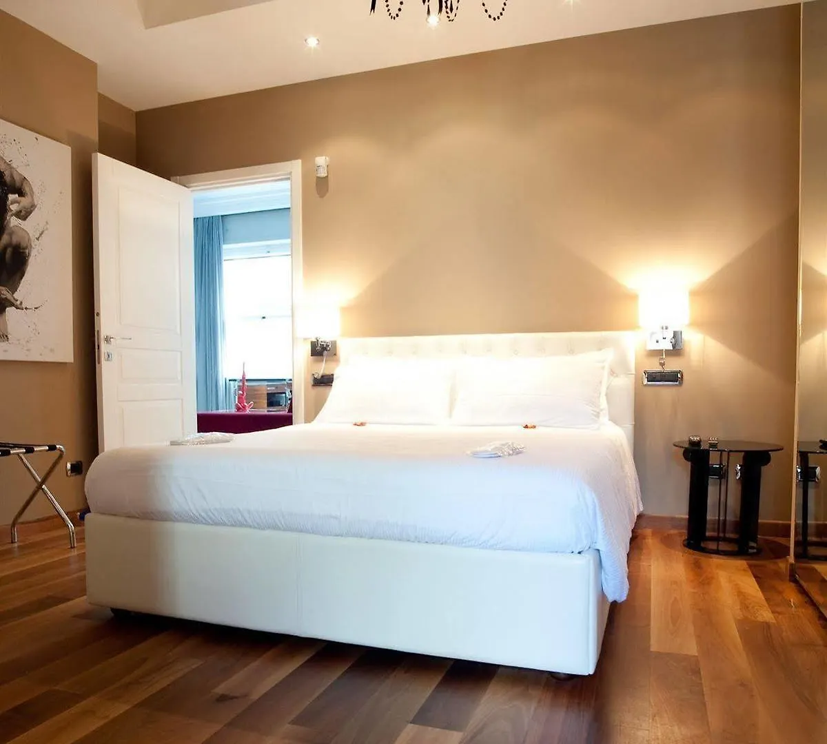 Suite Milano Duomo 2*, Milan Italy