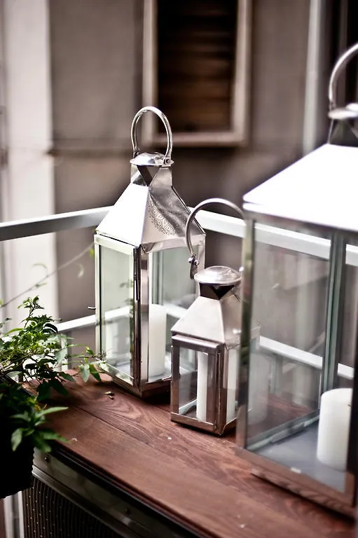 Suite Milano Duomo 2*, Milan Italy