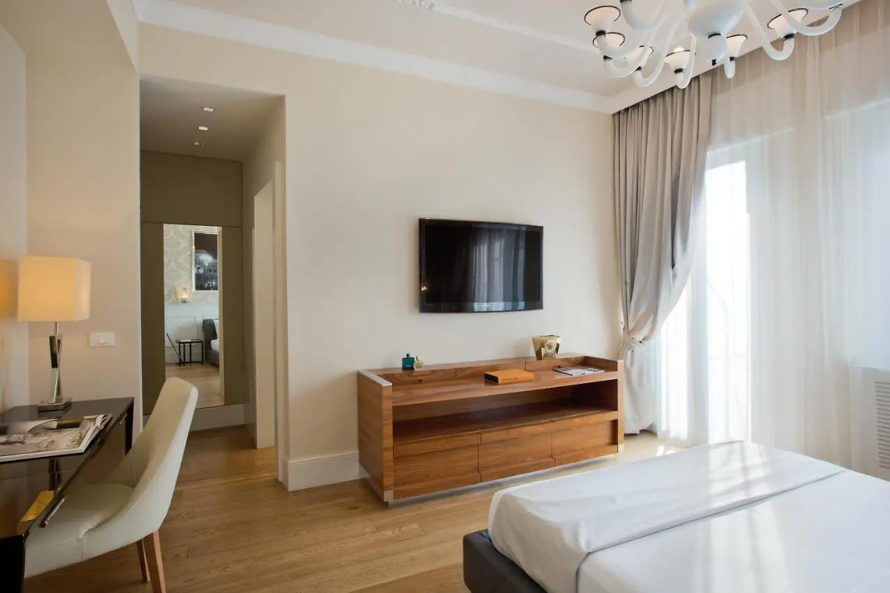 Suite Milano Duomo Italy