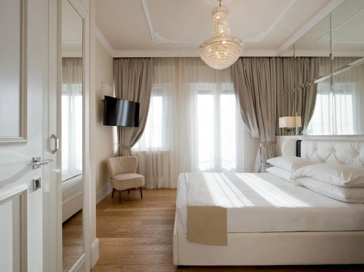 Suite Milano Duomo Milan